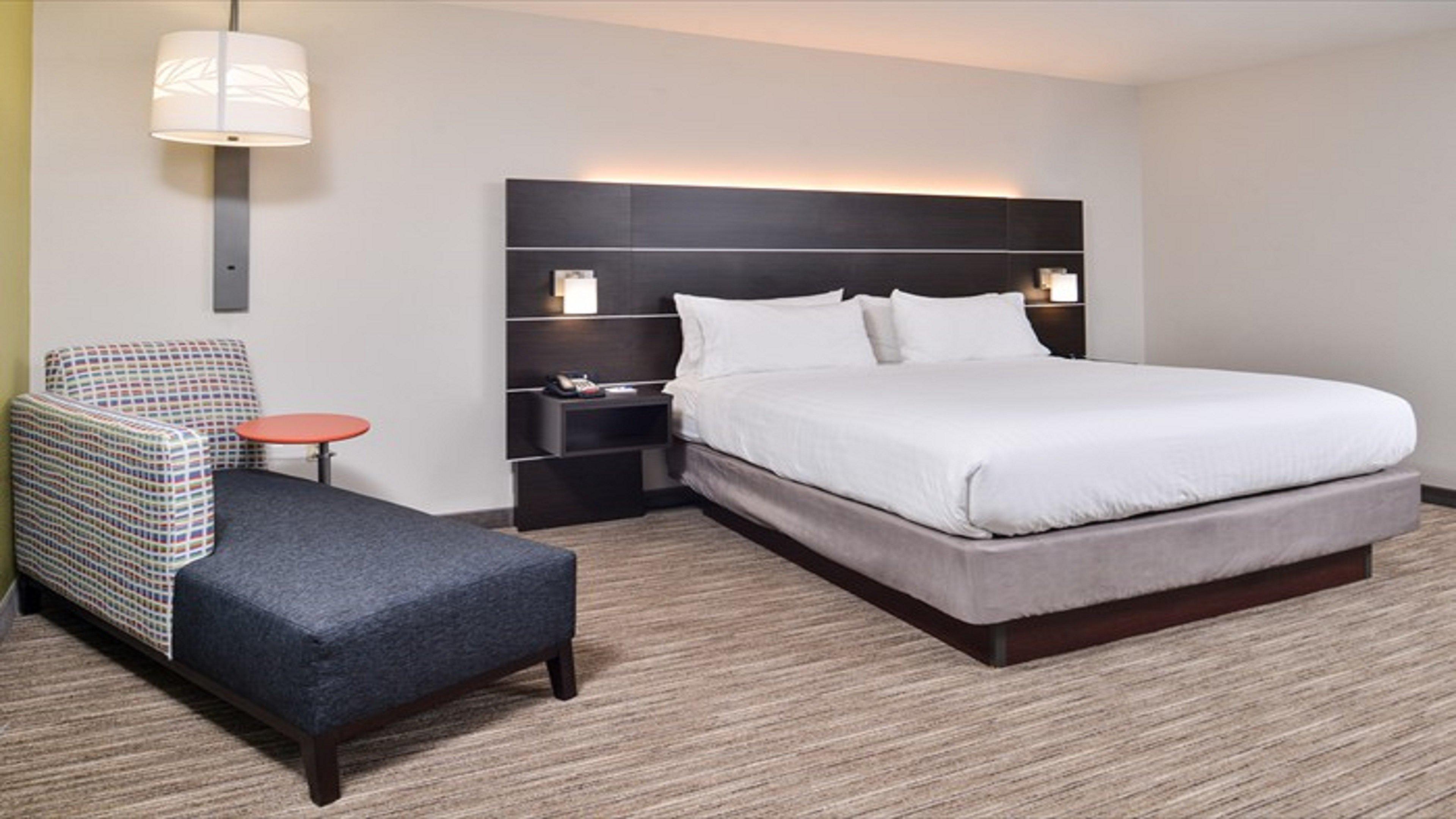 Holiday Inn Express & Suites - Parkersburg East By Ihg Exteriér fotografie