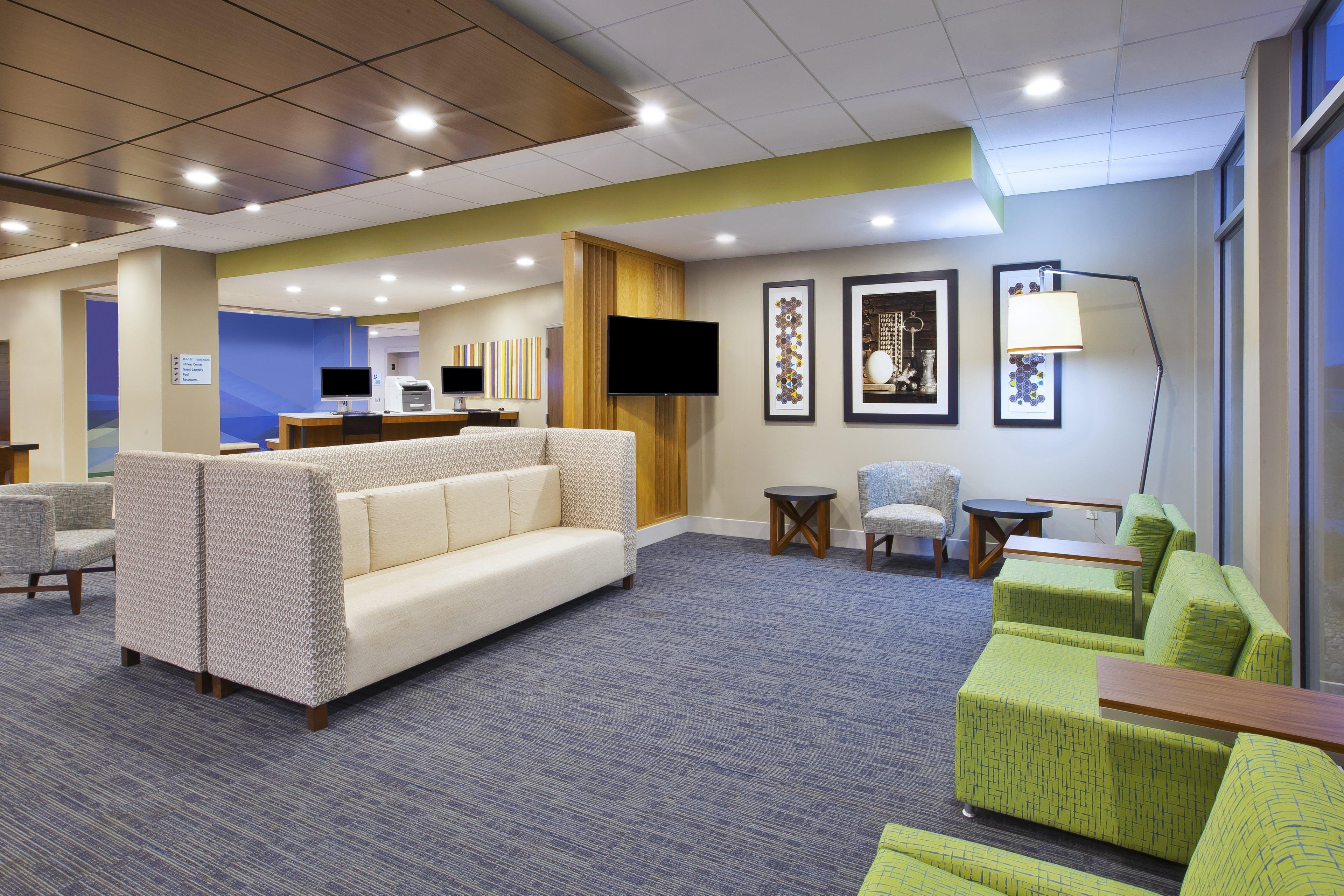 Holiday Inn Express & Suites - Parkersburg East By Ihg Exteriér fotografie
