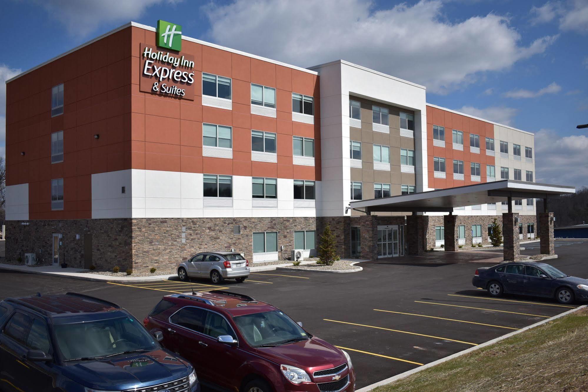 Holiday Inn Express & Suites - Parkersburg East By Ihg Exteriér fotografie