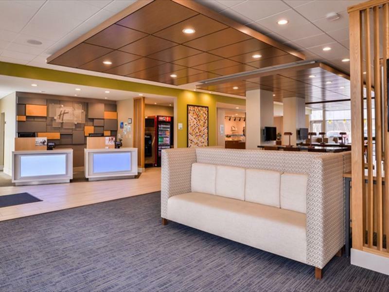 Holiday Inn Express & Suites - Parkersburg East By Ihg Exteriér fotografie